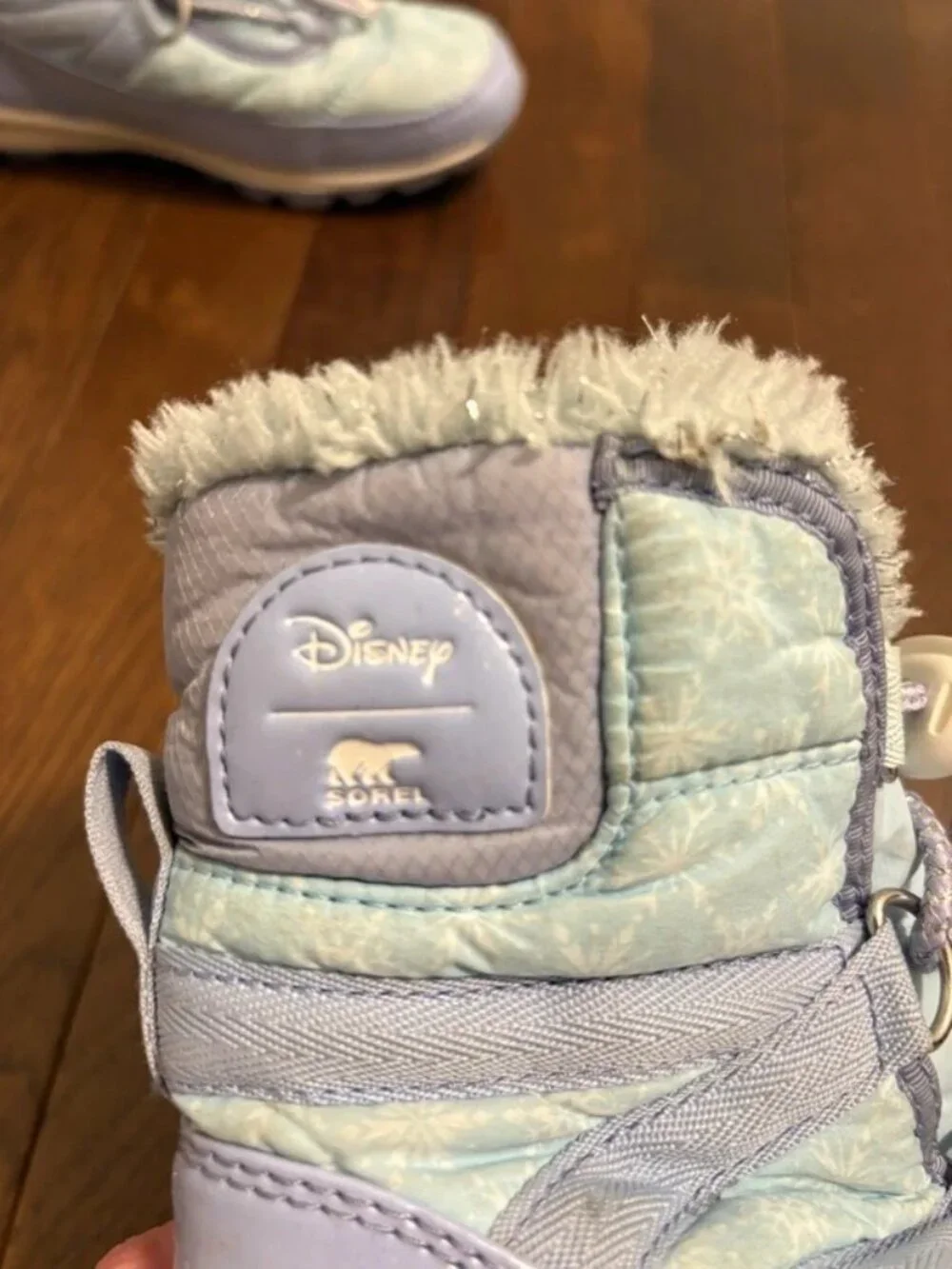 Sorel x Disney Frozen Waterproof Winter Boots Short Lace - Youth Size 2